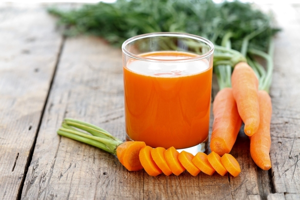 hair-care-with-Carrot-juice